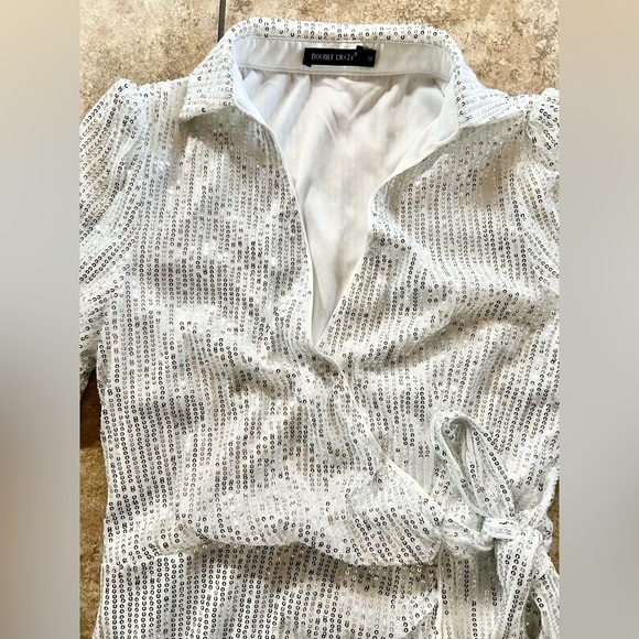 Women’s Dress - Picture 3 of 4